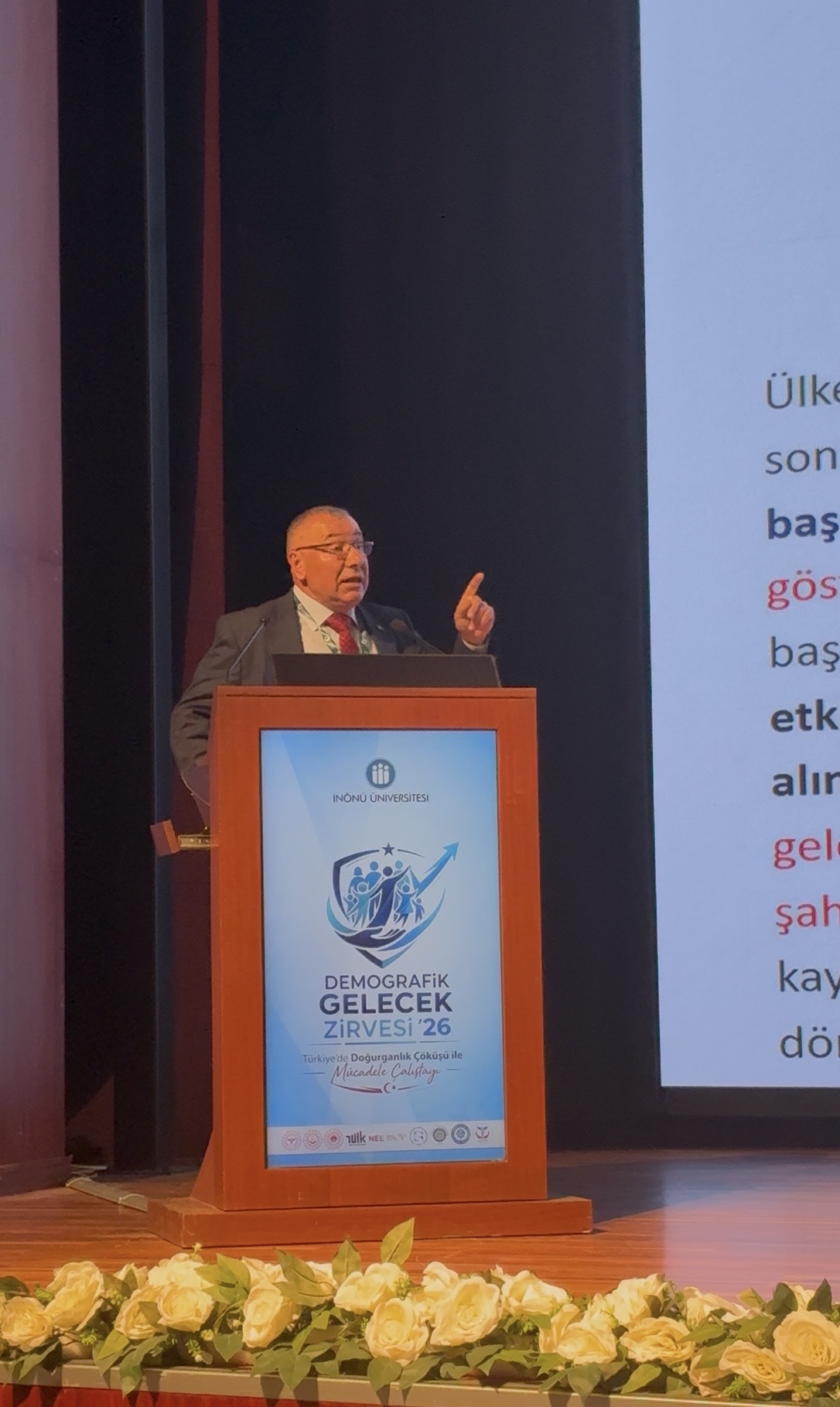 Malatya İnönü Üniversitesi tarafından düzenlenen DEMOGRAFİK GELECEK ZİRVESİNE KATILDIK…
